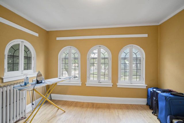 4749 N 75th STREET, Milwaukee, WI 53218