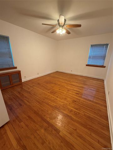 196-61 69th Avenue 1, Fresh Meadows, NY 11365