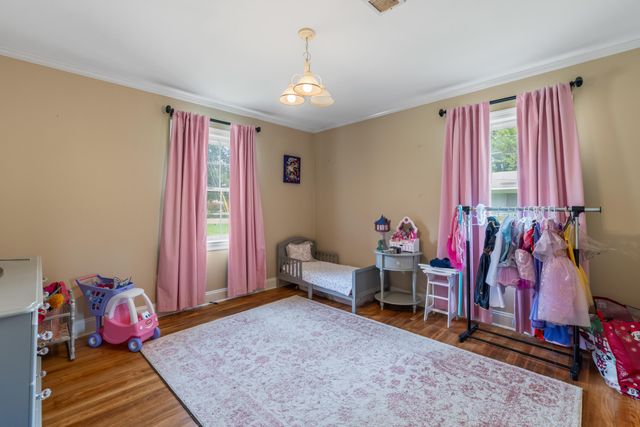 3206 Brookwood Dr., Hattiesburg, MS 39401