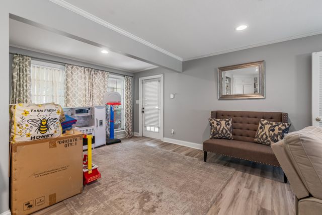 3206 Brookwood Dr., Hattiesburg, MS 39401