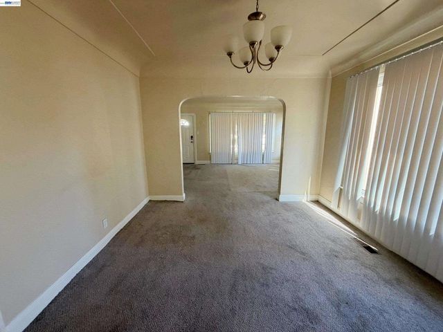 7 Howard Ave, Vallejo, CA 94590