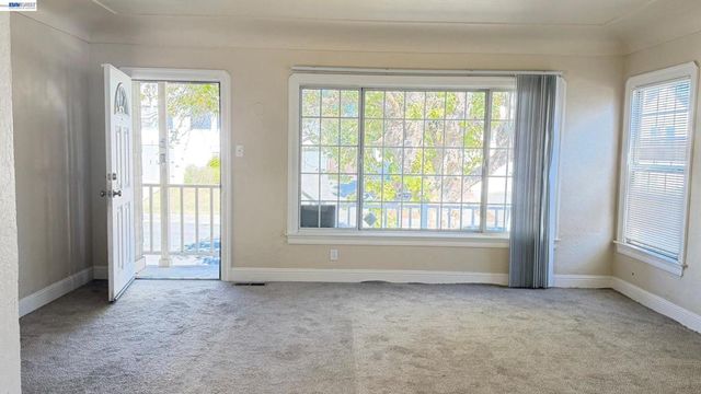 7 Howard Ave, Vallejo, CA 94590