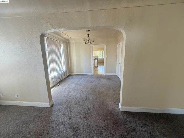 7 Howard Ave, Vallejo, CA 94590