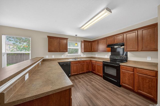 7607 Citadel Peak, Converse, TX 78109