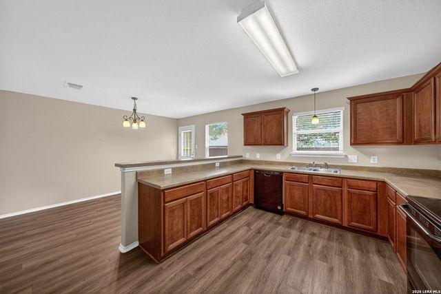 7607 Citadel Peak, Converse, TX 78109