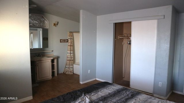 49815 N EAGLE VIEW Drive, Aguila, AZ 85320