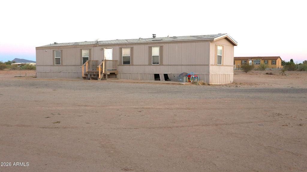 49815 N EAGLE VIEW Drive, Aguila, AZ 85320