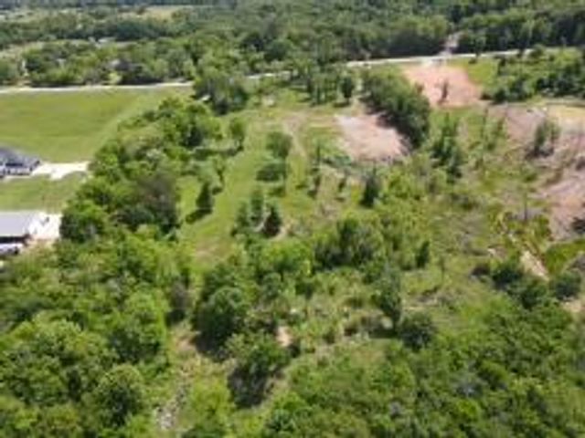 2277 S Ed Edwards Road, Fayetteville, AR 72701