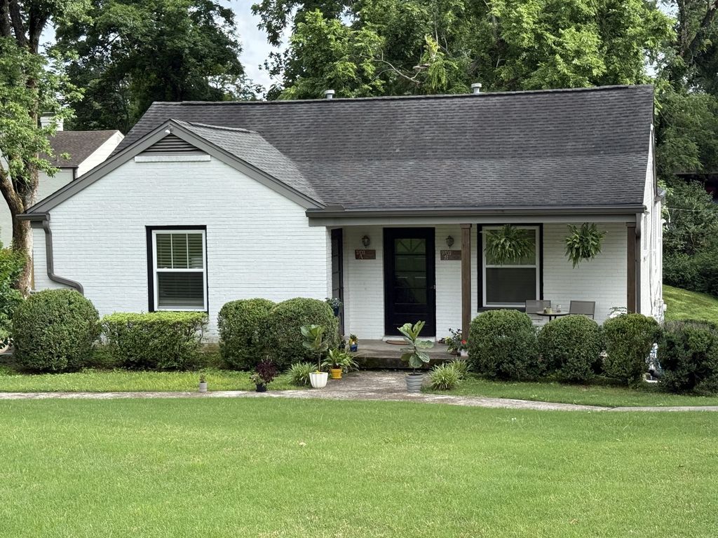 3703 Woodmont Blvd UpperA, Nashville, TN 37215