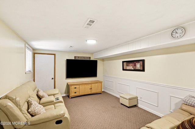 26 Newport Drive, Howell, NJ 07731
