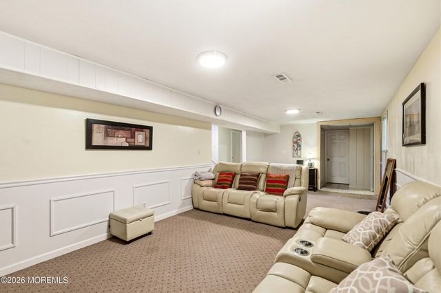 26 Newport Drive, Howell, NJ 07731