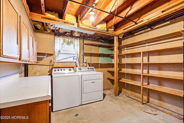 26 Newport Drive, Howell, NJ 07731