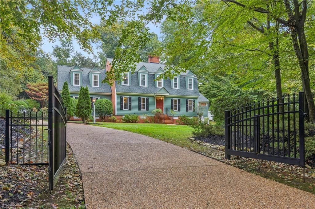 101 Lakeshead DR, Williamsburg, VA 23185