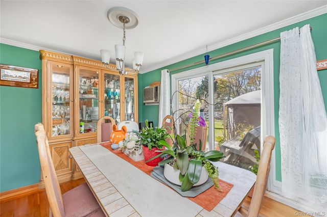 18 Atlantic Avenue, East Moriches, NY 11940