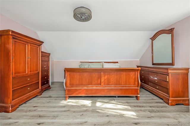 18 Atlantic Avenue, East Moriches, NY 11940