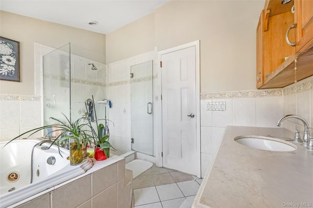 18 Atlantic Avenue, East Moriches, NY 11940