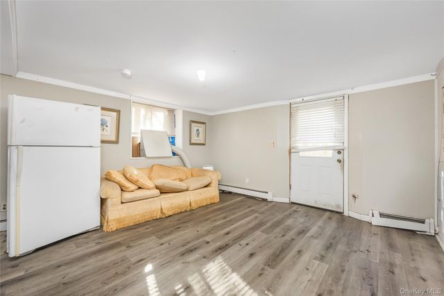 18 Atlantic Avenue, East Moriches, NY 11940