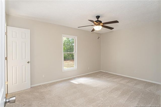 3106 Sommer Drive, Hope Mills, NC 28348