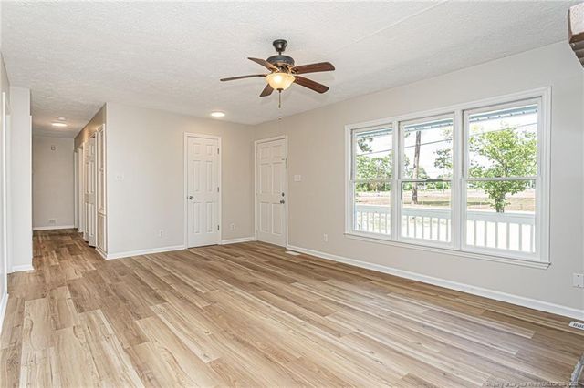 3106 Sommer Drive, Hope Mills, NC 28348