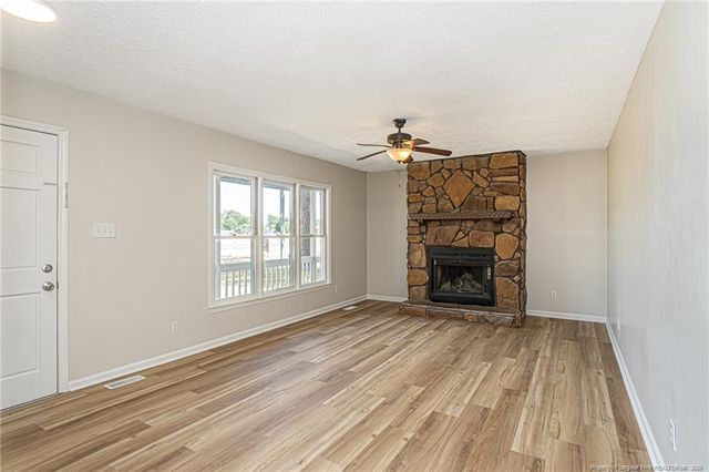 3106 Sommer Drive, Hope Mills, NC 28348