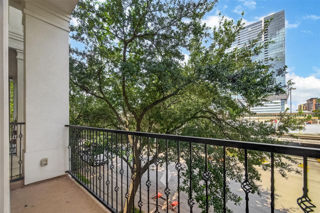 2907 Argonne Street, Houston, TX 77098