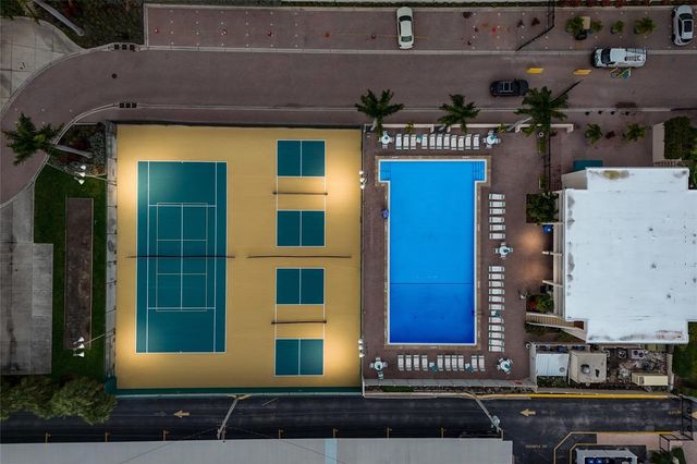 5962 MIDNIGHT PASS ROAD 129, Sarasota, FL 34242