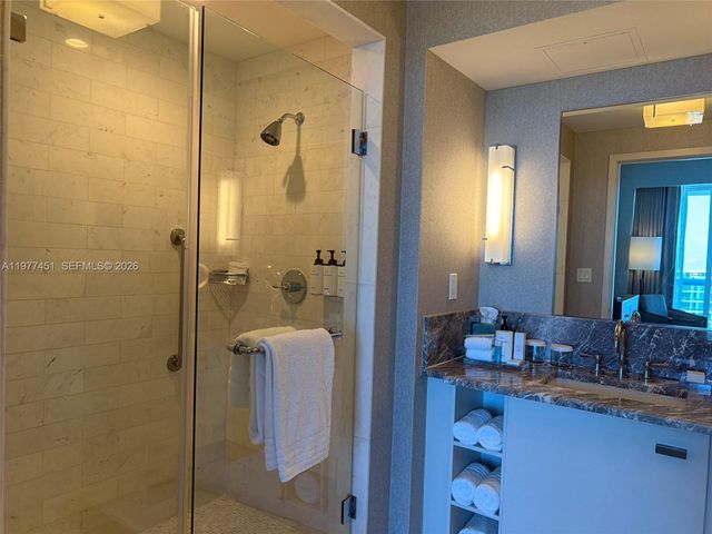 551 N Fort Lauderdale Beach Blvd R2201, Fort Lauderdale, FL 33304