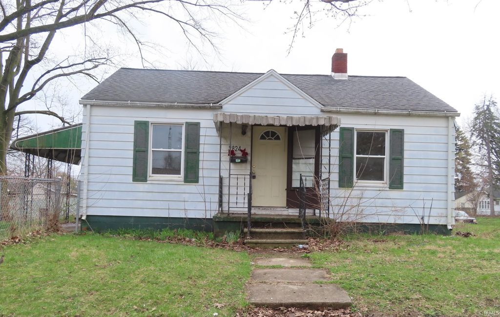 2824 Calhoun Street, South Bend, IN 46628