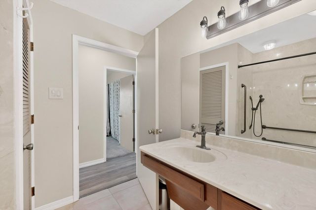 13521 Witcher Avenue NE, Albuquerque, NM 87112