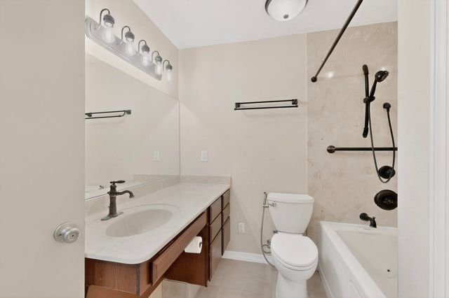 13521 Witcher Avenue NE, Albuquerque, NM 87112