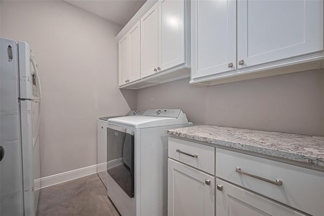 16702 Dipple Road, Guy, TX 77444