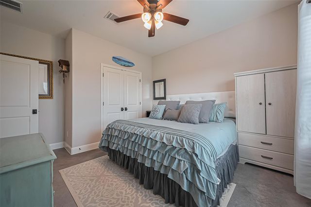 16702 Dipple Road, Guy, TX 77444