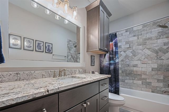 16702 Dipple Road, Guy, TX 77444