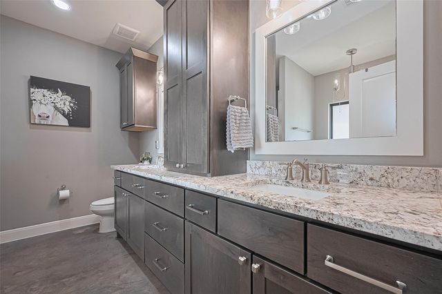 16702 Dipple Road, Guy, TX 77444