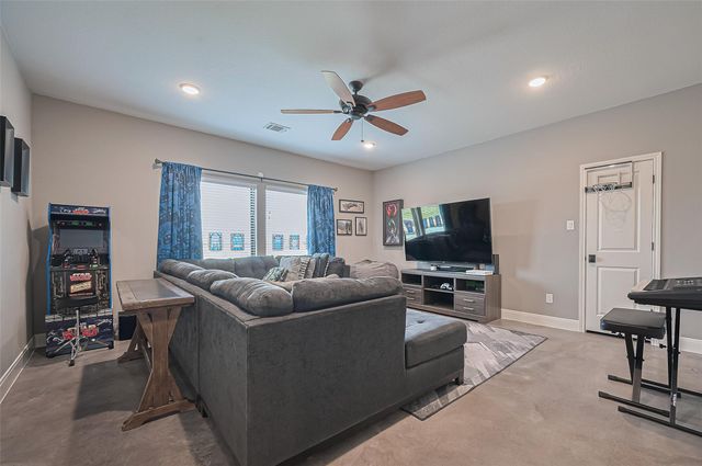 16702 Dipple Road, Guy, TX 77444