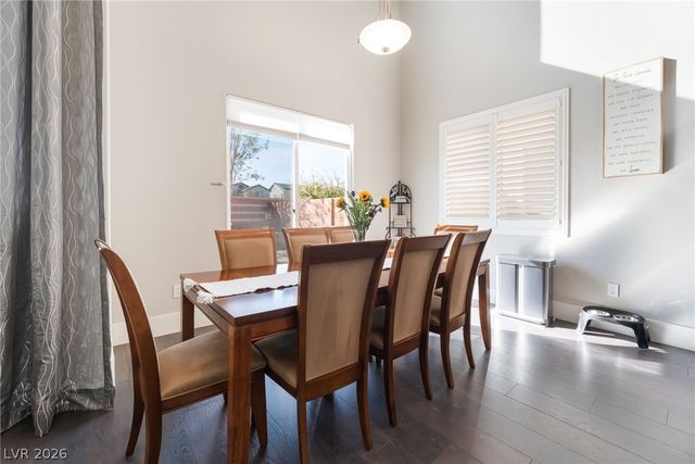 7105 Bluebird Wing Street, North Las Vegas, NV 89084