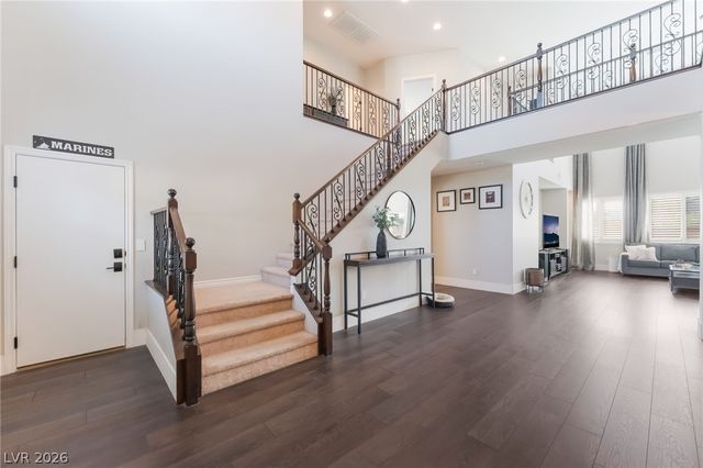 7105 Bluebird Wing Street, North Las Vegas, NV 89084