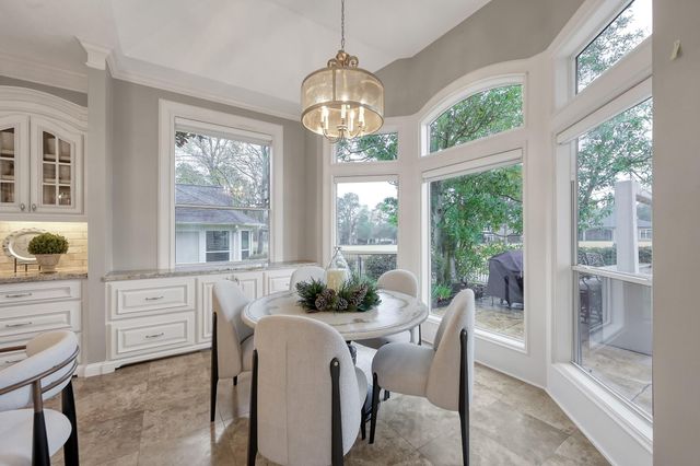 81 Fairfield Drive, Montgomery, TX 77356