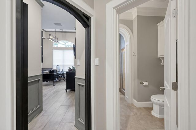 81 Fairfield Drive, Montgomery, TX 77356