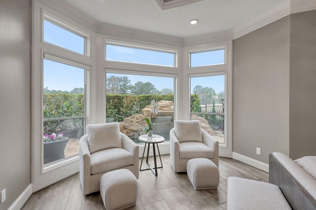 81 Fairfield Drive, Montgomery, TX 77356