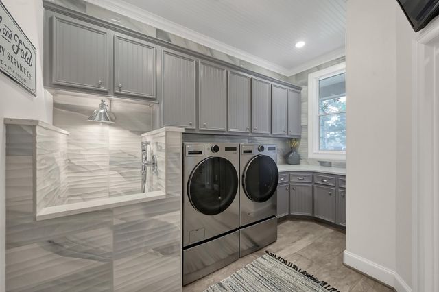 81 Fairfield Drive, Montgomery, TX 77356