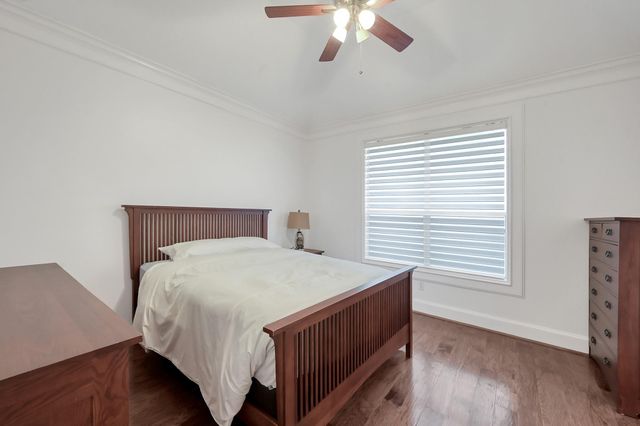 81 Fairfield Drive, Montgomery, TX 77356