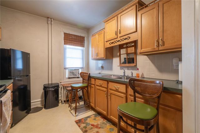 405 North 9th Street, Allentown City, PA 18102