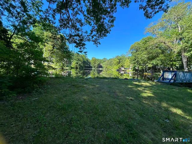 249 Circle Drive, Stratford, CT 06614