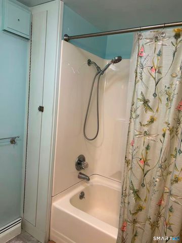249 Circle Drive, Stratford, CT 06614