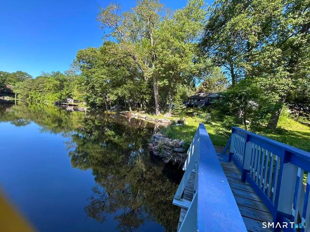249 Circle Drive, Stratford, CT 06614