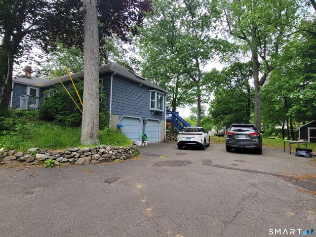 249 Circle Drive, Stratford, CT 06614