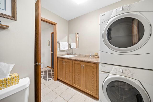 4820 Echo Court, Faribault, MN 55021