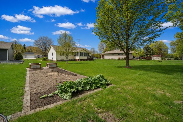 4820 Echo Court, Faribault, MN 55021