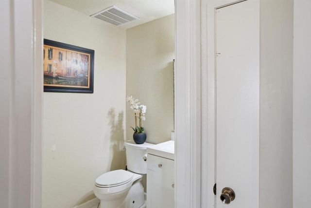 1825 Cherokee Drive 2, Salinas, CA 93906